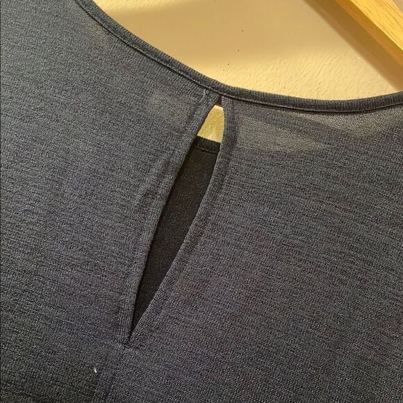 Banana Republic Blue Relaxed Tank Top - Picture 5 of 8